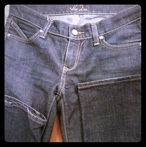 The Diva Old Navy straight leg jeans